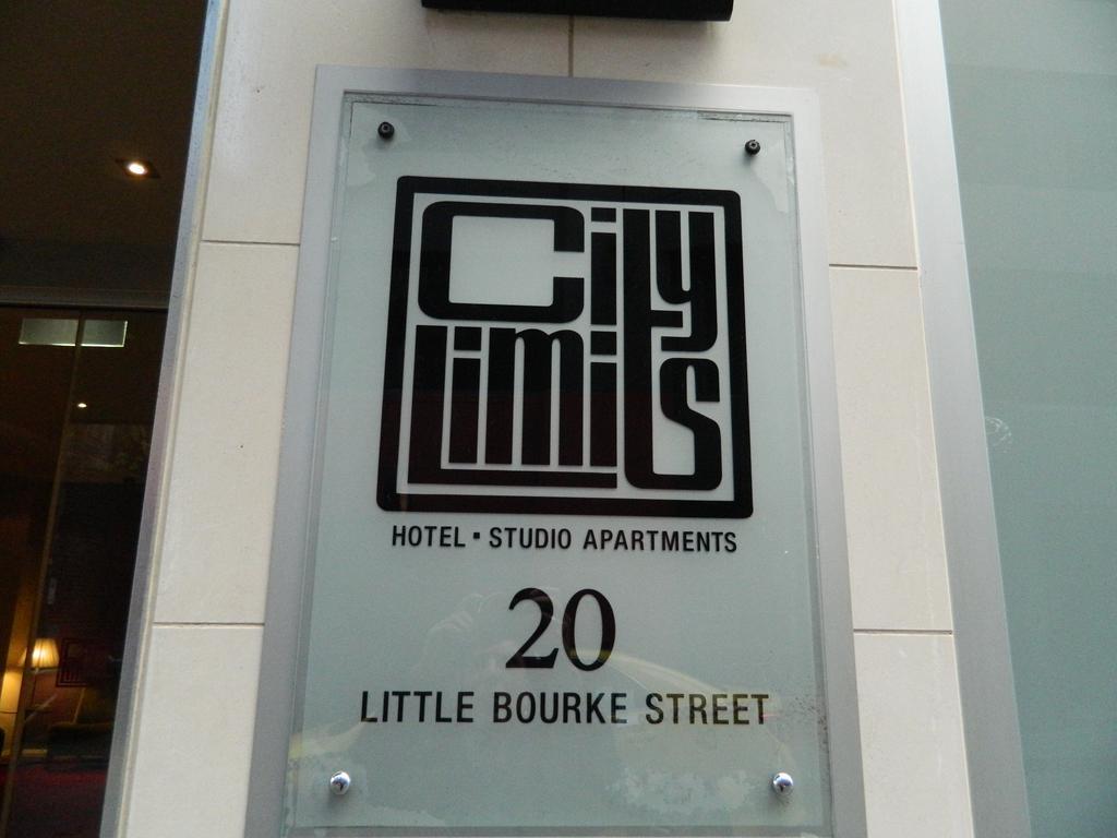 City Limits Hotel Apartments Melbourne Exterior photo